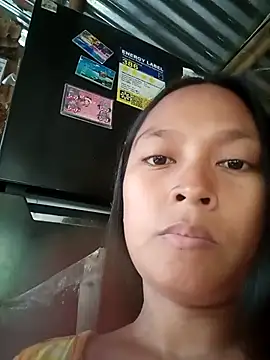 Snapshot of PinaySweet92 chatting on 28, 10, 2025 PinaySweet92 online show from 28, 10, 2025