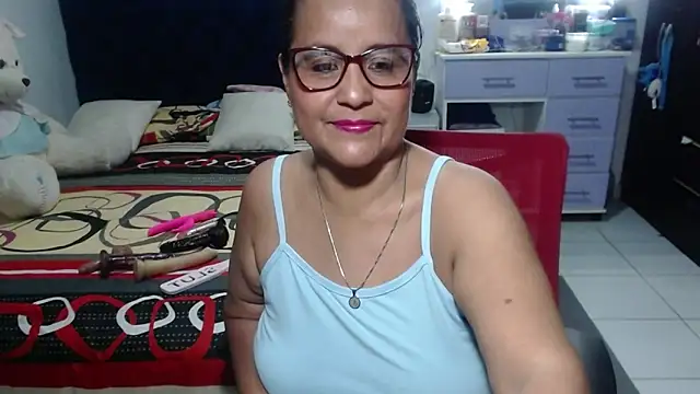 pervert mommy  online show from 6, 4, 2026