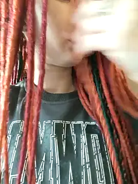 Frost foxy online show from 15, 10, 2025