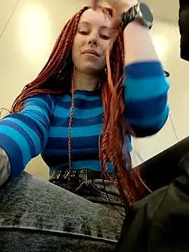 Frost foxy online show from 18, 10, 2025