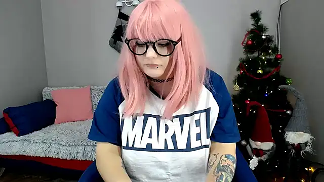 Estheri online show from 8, 1, 2025