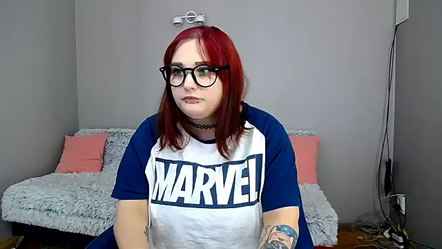 Estheri online show from 7, 2, 2025