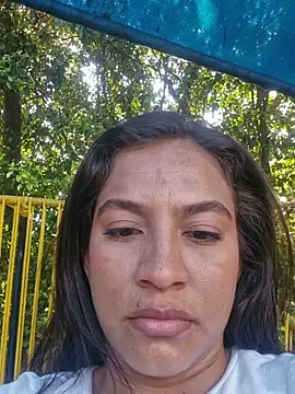 Snapshot of DAELAA chatting on 24, 2, 2025 DAELAA online show from 24, 2, 2025