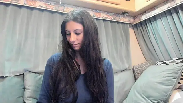 Snapshot of Dirty-Bya chatting on 12, 7, 2026 Dirty-Bya online show from 12, 7, 2026