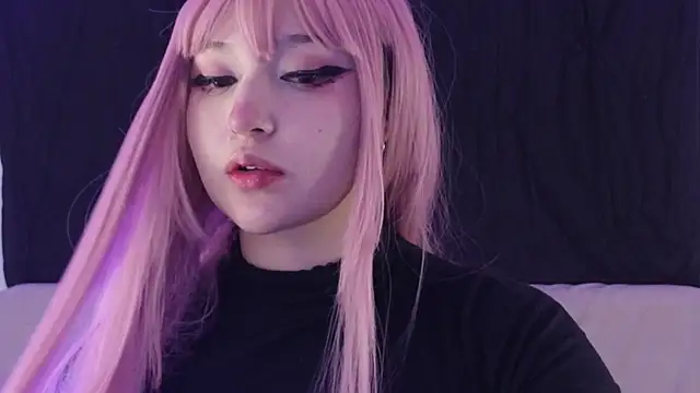 KuroChan420 online show from 14, 12, 2024