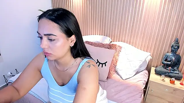 Snapshot of AMELIE_xx chatting on 19, 1, 2025 AMELIE xx online show from 19, 1, 2025