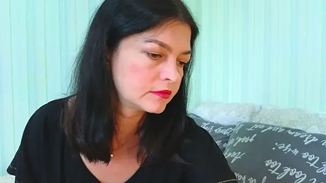  Lily  online show from 14, 7, 2026