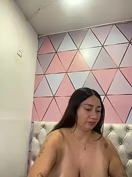 juliana diaz online show from 16, 9, 2025