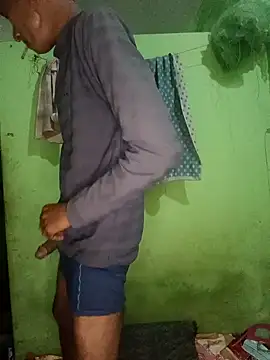 Snapshot of hq9870a chatting on 7, 12, 2024 hq9870a online show from 7, 12, 2024