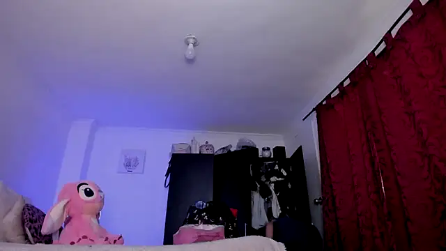 AlondraDiossa03 online show from 4, 2, 2025