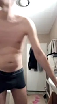 Snapshot of Geiler-boy313 chatting on 3, 1, 2025 Geiler-boy313 online show from 3, 1, 2025