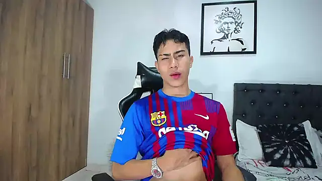 Snapshot of AlanNaughty chatting on 16, 10, 2025 AlanNaughty online show from 16, 10, 2025