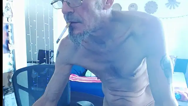 Snapshot of mycock2474u chatting on 17, 2, 2025 mycock2474u online show from 17, 2, 2025