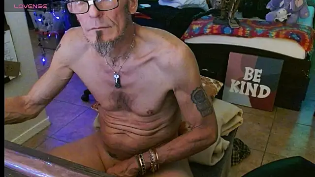 Snapshot of mycock2474u chatting on 15, 3, 2025 mycock2474u online show from 15, 3, 2025