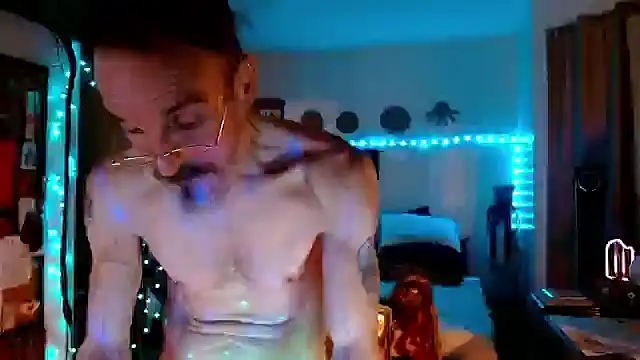 Snapshot of mycock2474u chatting on 26, 9, 2025 mycock2474u online show from 26, 9, 2025