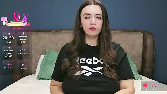 IamMolly online show from 27, 10, 2025