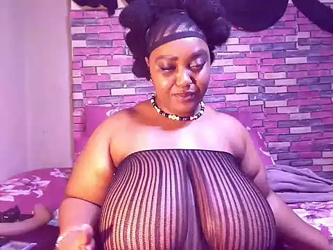 BustySavita online show from 17, 4, 2026