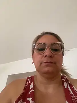 Snapshot of x_elena_x chatting on 30, 1, 2025 x elena x online show from 30, 1, 2025