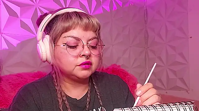 Satyn doll online show from 4, 12, 2025