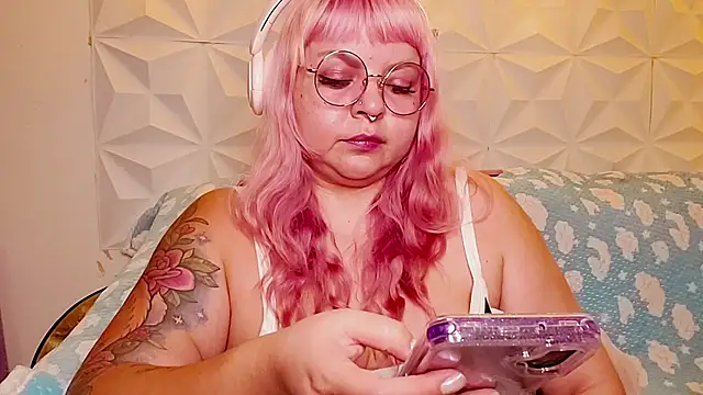 Satyn doll online show from 31, 5, 2026