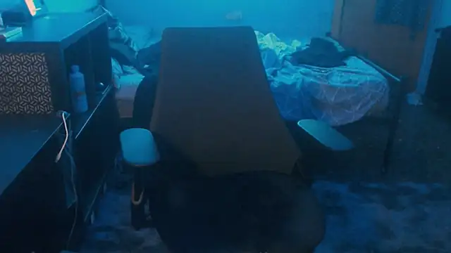 SexxxyLouis online show from 27, 2, 2025