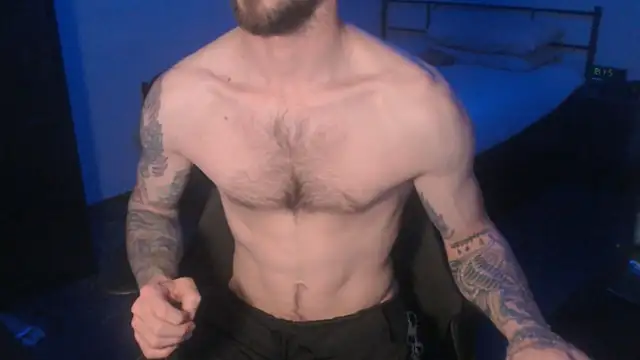 SexxxyLouis online show from 7, 3, 2025