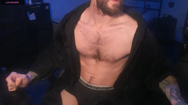 SexxxyLouis online show from 24, 9, 2025