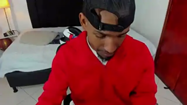 Snapshot of anhtony_wayans chatting on 28, 10, 2025 anhtony wayans online show from 28, 10, 2025