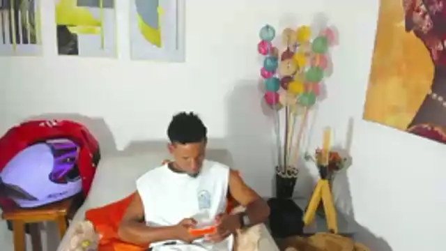 Snapshot of anhtony_wayans chatting on 21, 3, 2026 anhtony wayans online show from 21, 3, 2026