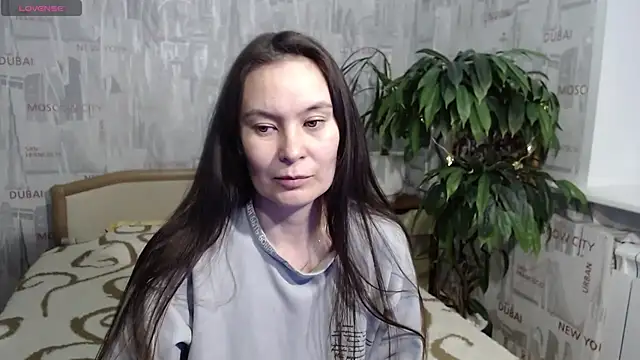 Snapshot of GinaQSoul chatting on 25, 6, 2026 GinaQSoul online show from 25, 6, 2026