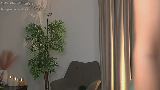 AlyonaX online show from 19, 10, 2025