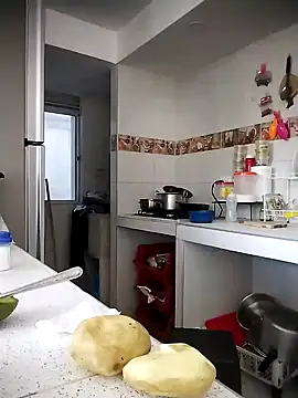 Brenda Berck  online show from 4, 11, 2025