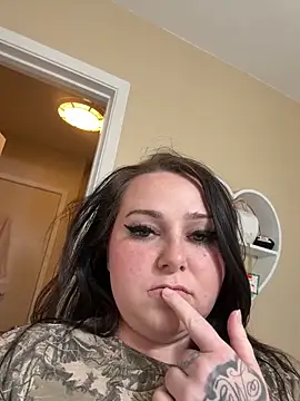 Snapshot of Kira_tattoo chatting on 21, 2, 2026 Kira tattoo online show from 21, 2, 2026