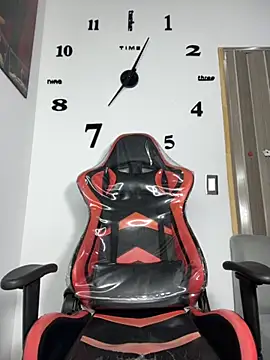 Snapshot of miapichxs chatting on 11, 10, 2025 miapichxs online show from 11, 10, 2025