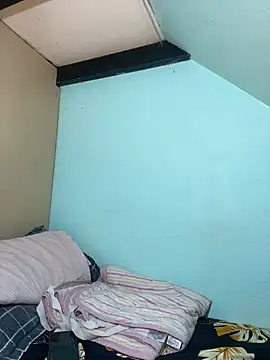 Snapshot of CasandraDiaz chatting on 4, 3, 2025 CasandraDiaz online show from 4, 3, 2025