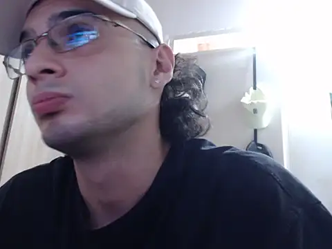 Snapshot of xZABLEYERx chatting on 9, 1, 2026 xZABLEYERx online show from 9, 1, 2026