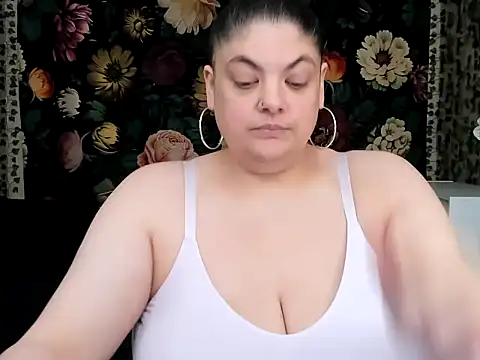 Exotic-Melons online show from 13, 5, 2026