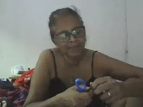 webmilf4you online show from 22, 12, 2024