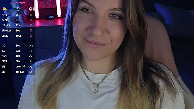 Snapshot of Fairy__Sofia chatting on 20, 10, 2025 Fairy Sofia online show from 20, 10, 2025