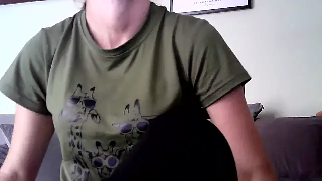 Snapshot of Katesweetkate chatting on 11, 9, 2025 Katesweetkate online show from 11, 9, 2025