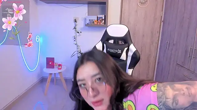 vaneelee online show from 12, 2, 2025