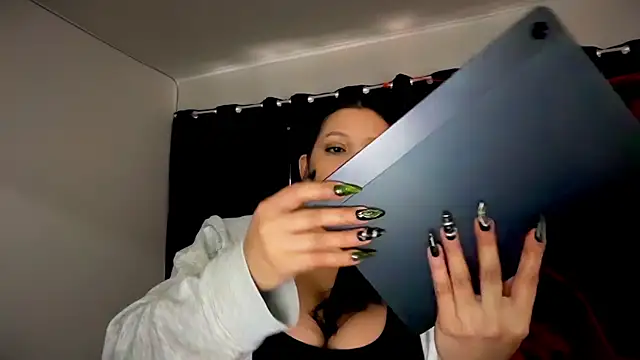 MarcellaGriffin online show from 6, 11, 2025