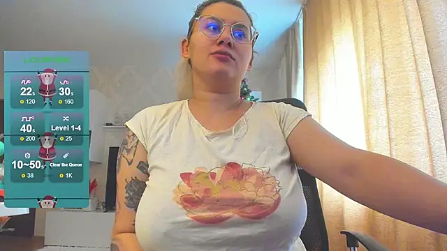 Snapshot of hot_evil_queen chatting on 29, 12, 2024 hot evil queen online show from 29, 12, 2024