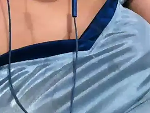 Snapshot of giga-bite chatting on 25, 1, 2025 giga-bite online show from 25, 1, 2025