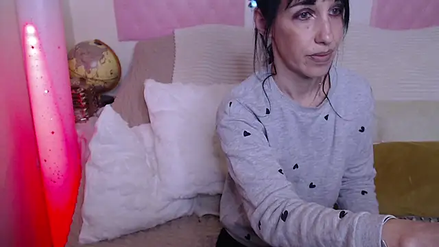 -carla- online show from 31, 10, 2025