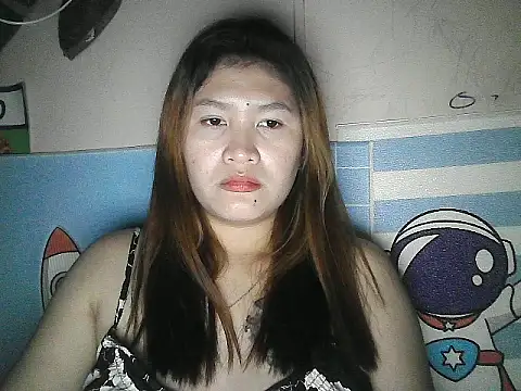 Snapshot of leamorena chatting on 30, 9, 2025 leamorena online show from 30, 9, 2025