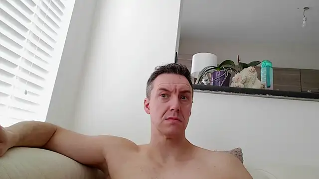 ploki2180 online show from 12, 4, 2026