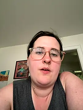 Snapshot of Luce127 chatting on 13, 9, 2025 Luce127 online show from 13, 9, 2025