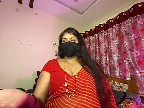 Snapshot of Love_4Sex chatting on 13, 10, 2025 Love 4Sex online show from 13, 10, 2025