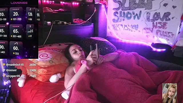 Blondiewithanass online show from 3, 12, 2025